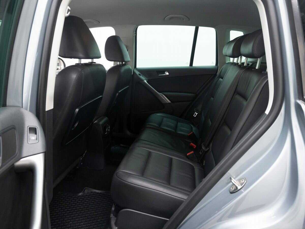 Volkswagen Tiguan с пробегом — 2009 год. Фото: #7