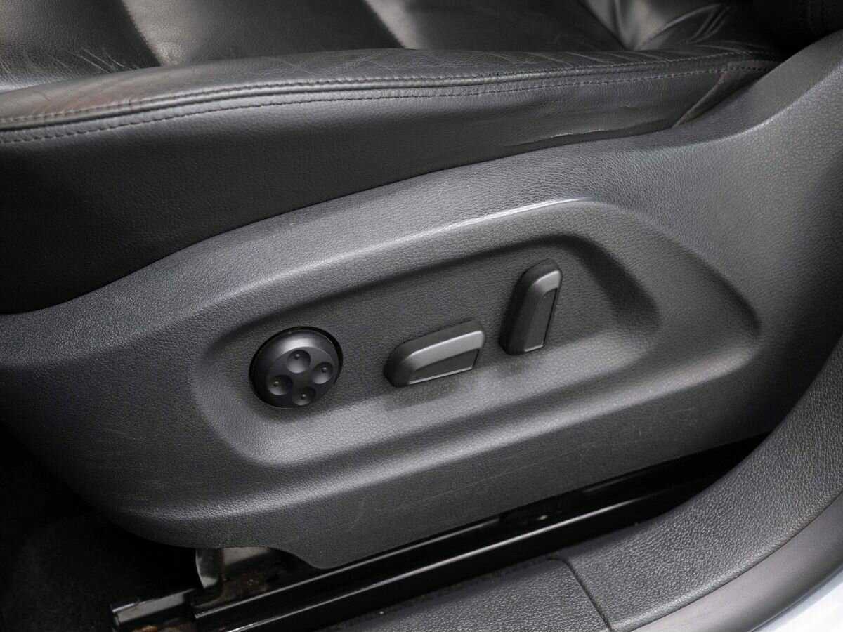 Volkswagen Tiguan с пробегом — 2009 год. Фото: #19