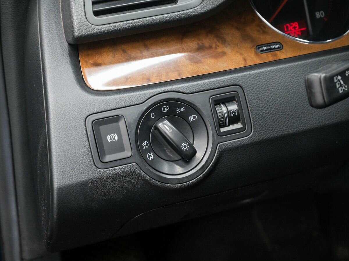 Volkswagen Passat с пробегом — 2007 год. Фото: #14