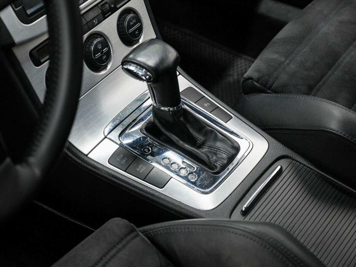Volkswagen Passat с пробегом — 2007 год. Фото: #15