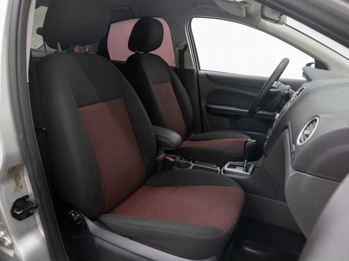 Ford Focus с пробегом — 2006 год. Фото: #12