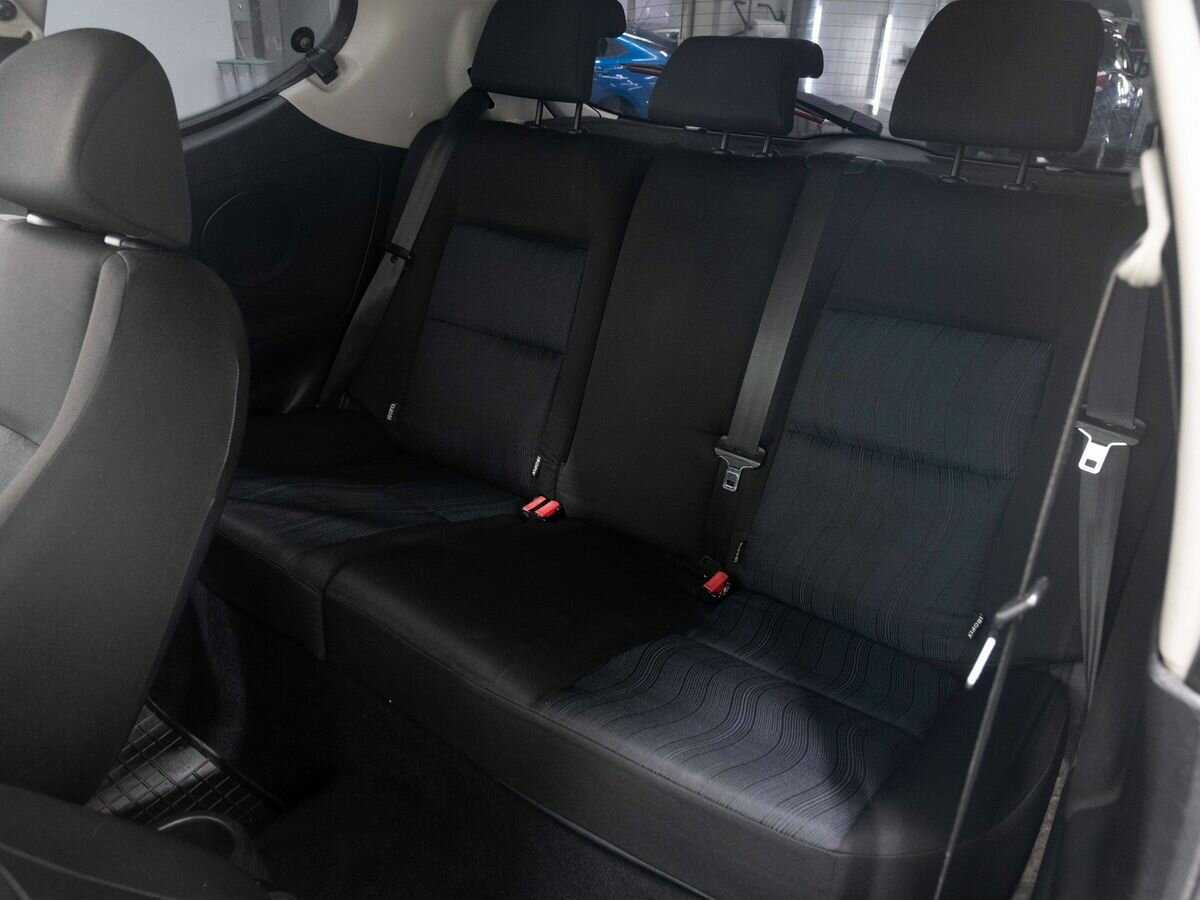 Peugeot 207 с пробегом — 2008 год. Фото: #8