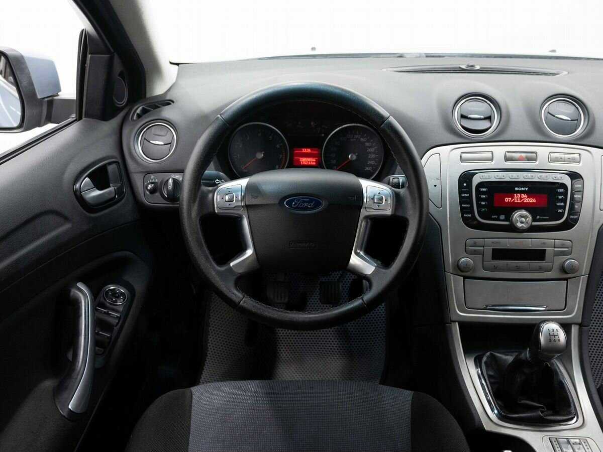 Ford Mondeo с пробегом — 2008 год. Фото: #11