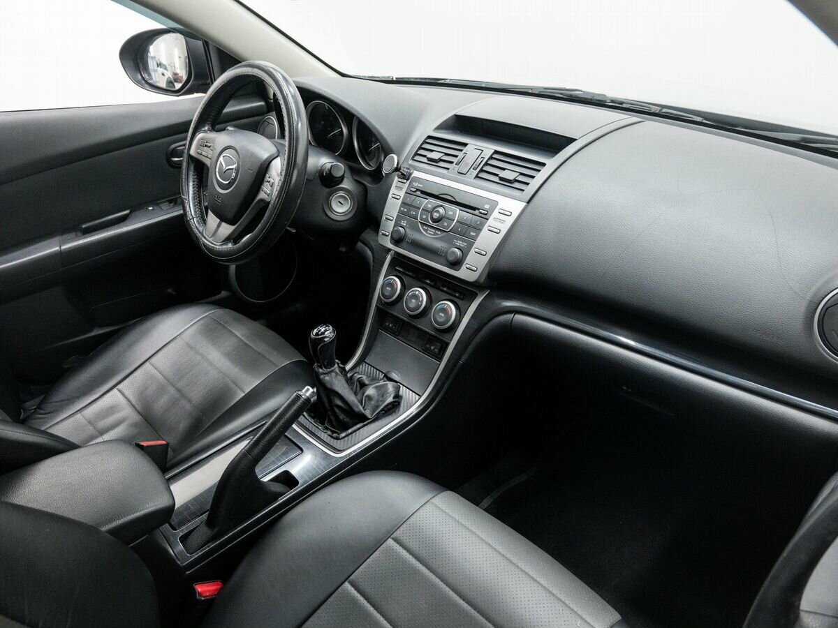 Mazda 6 с пробегом — 2007 год. Фото: #7
