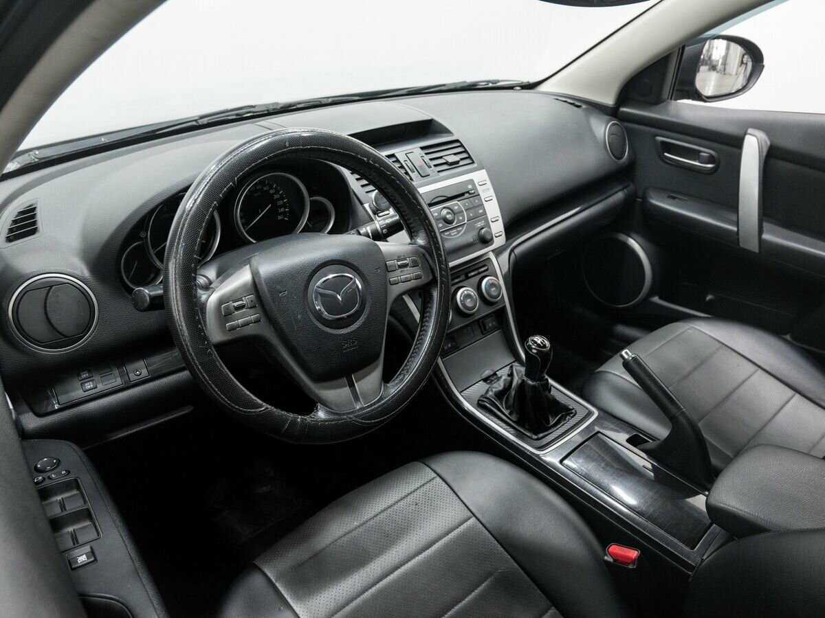 Mazda 6 с пробегом — 2007 год. Фото: #13