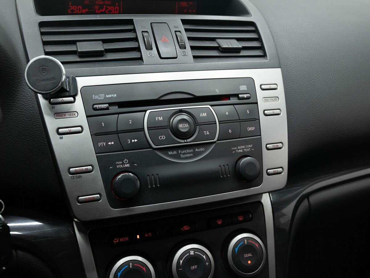 Mazda 6 с пробегом — 2007 год. Фото: #19