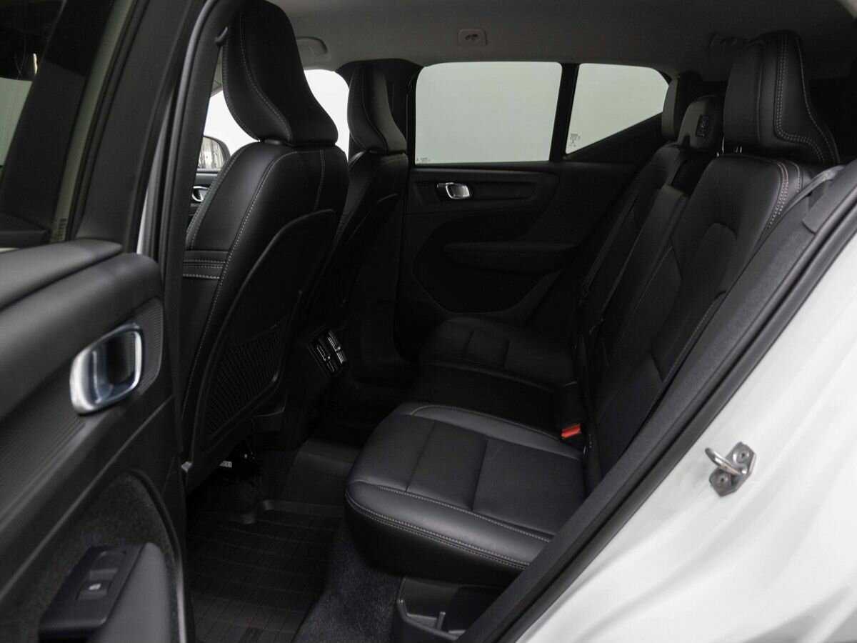 Volvo XC40 с пробегом — 2018 год. Фото: #10
