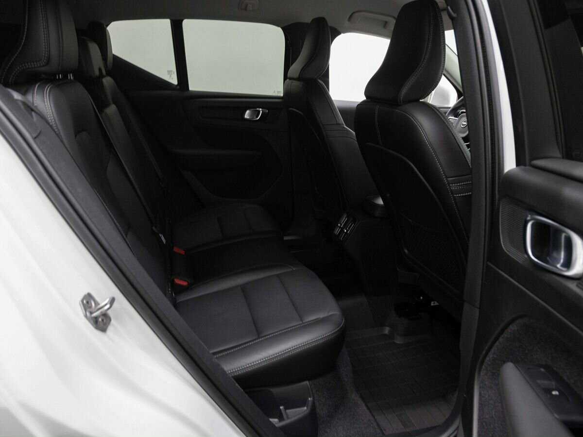 Volvo XC40 с пробегом — 2018 год. Фото: #11