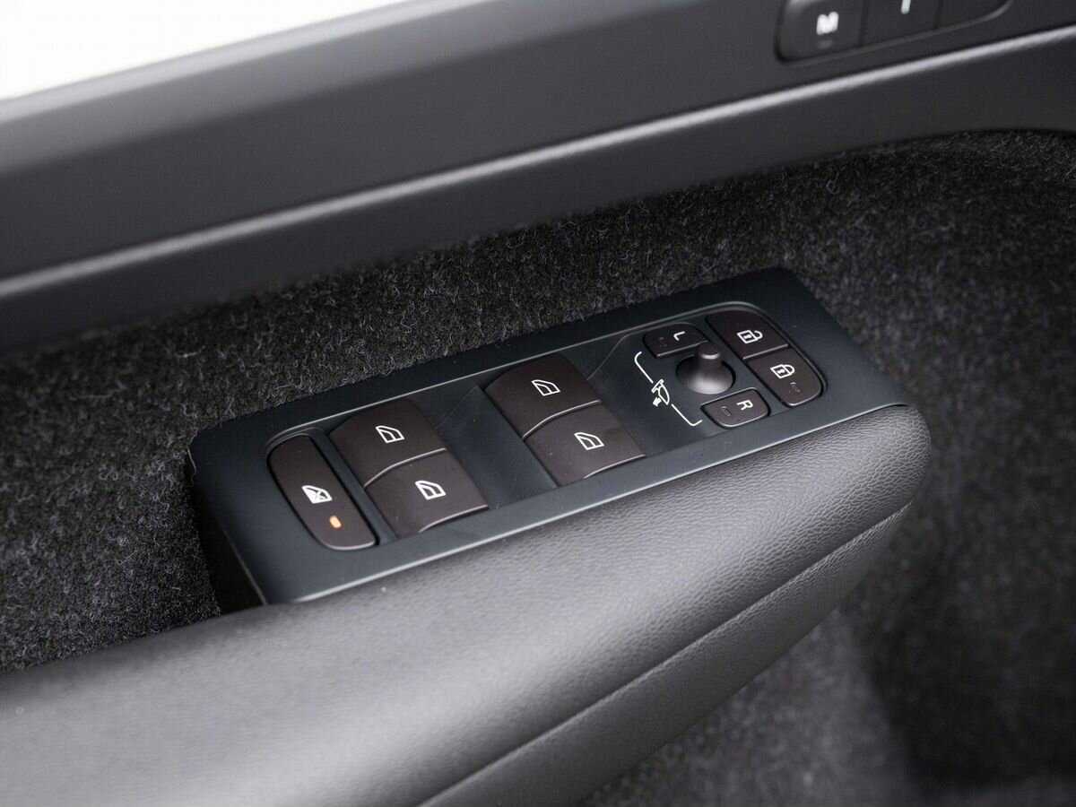 Volvo XC40 с пробегом — 2018 год. Фото: #19