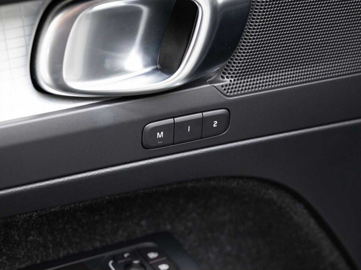 Volvo XC40 с пробегом — 2018 год. Фото: #20