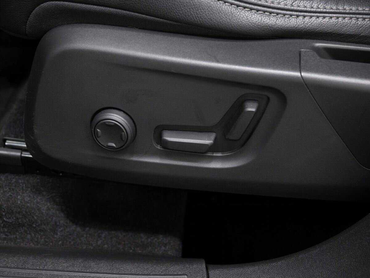 Volvo XC40 с пробегом — 2018 год. Фото: #21