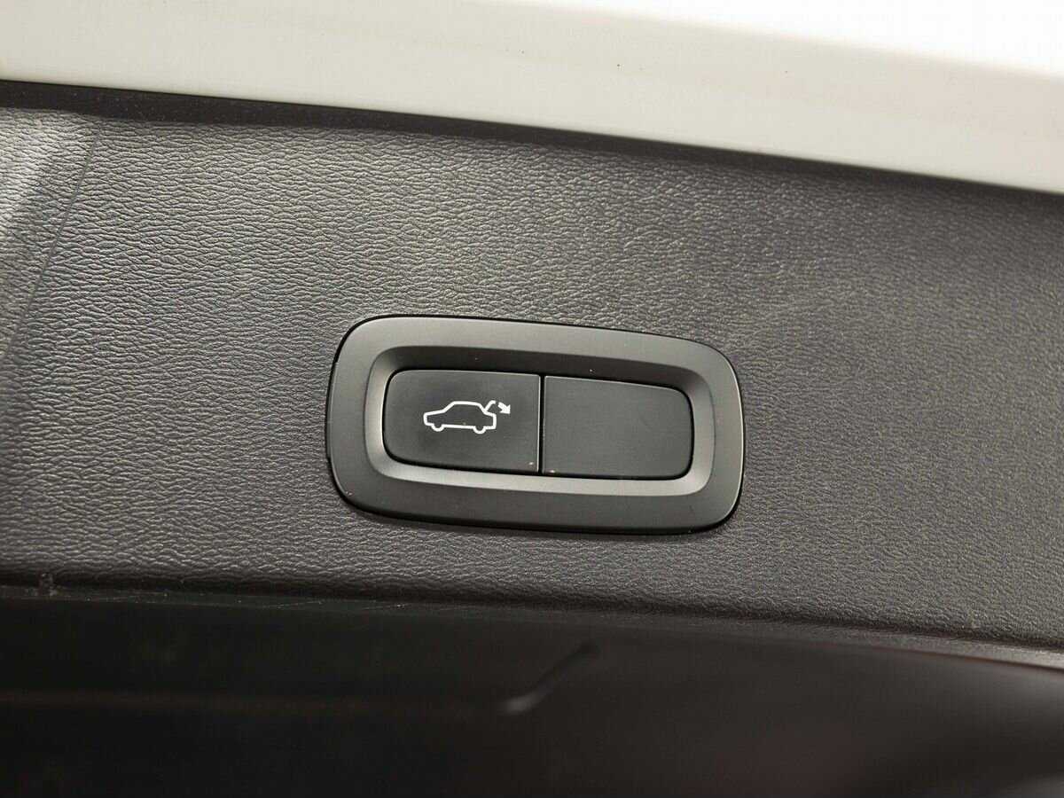 Volvo XC40 с пробегом — 2018 год. Фото: #26