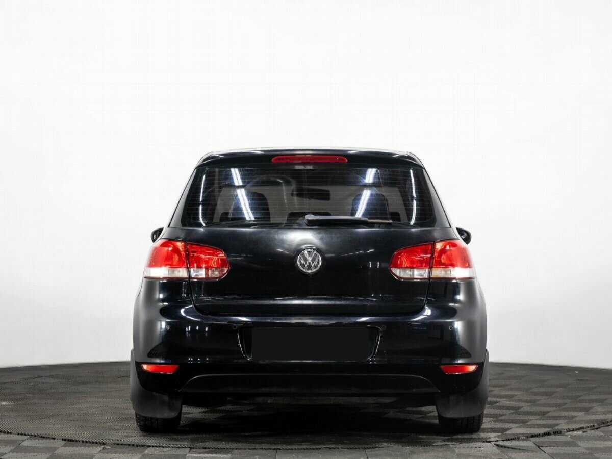 Volkswagen Golf с пробегом — 2009 год. Фото: #4