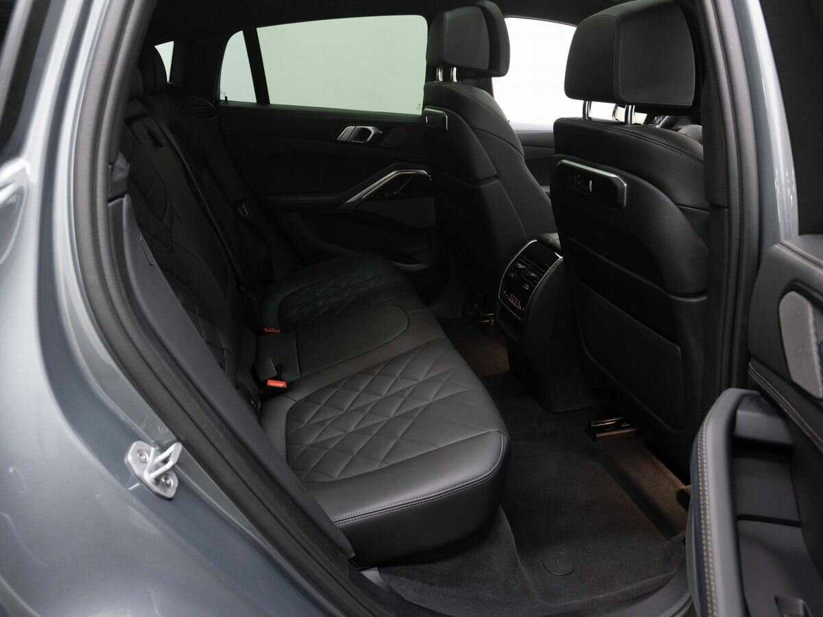 BMW X6 с пробегом — 2023 год. Фото: #12