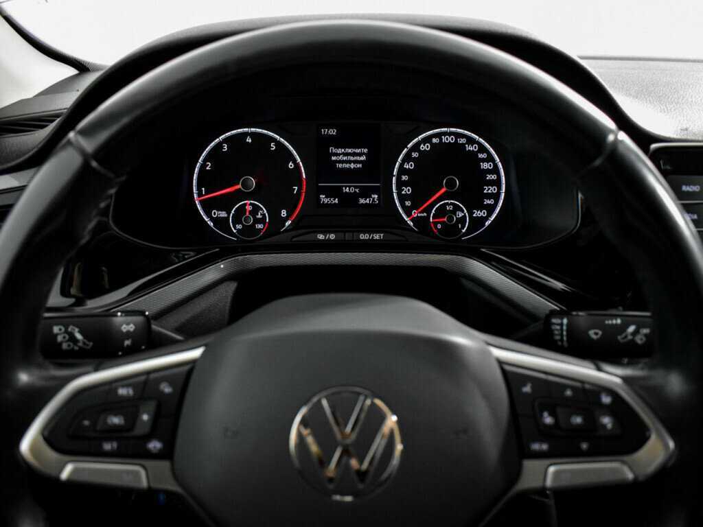 Volkswagen Polo с пробегом — 2021 год. Фото: #16
