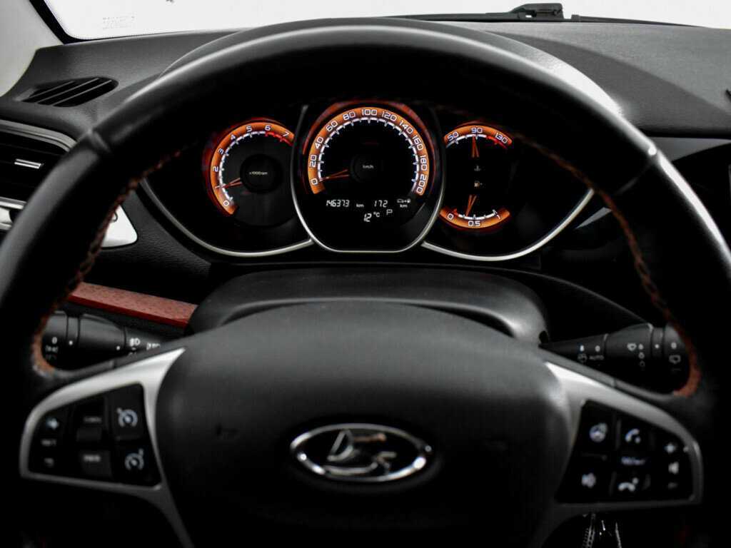 Lada (ВАЗ) Vesta с пробегом — 2020 год. Фото: #14