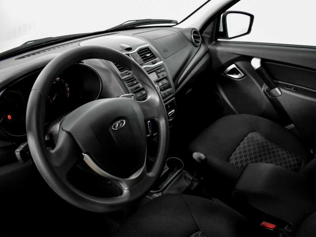 Lada (ВАЗ) Granta с пробегом — 2020 год. Фото: #8