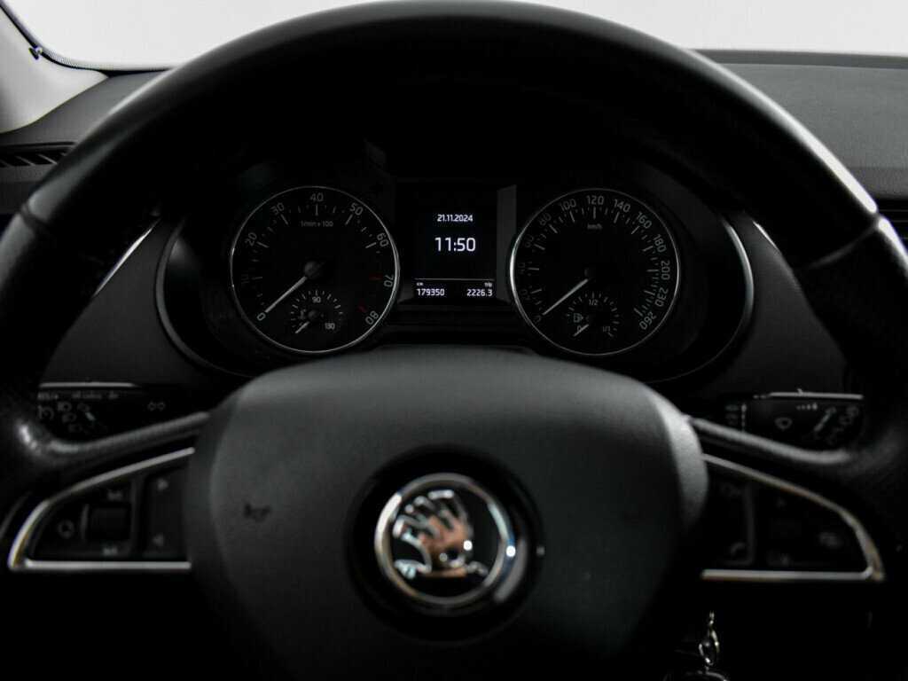 Skoda Octavia с пробегом — 2014 год. Фото: #14