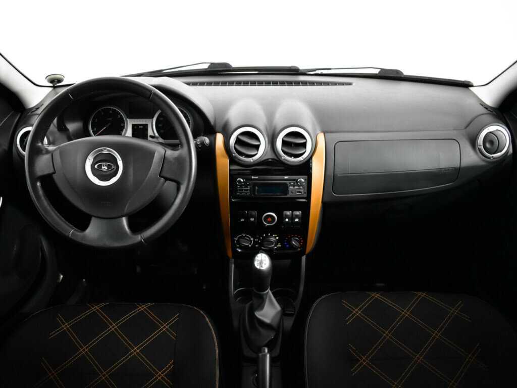 Lada (ВАЗ) Largus с пробегом — 2016 год. Фото: #11