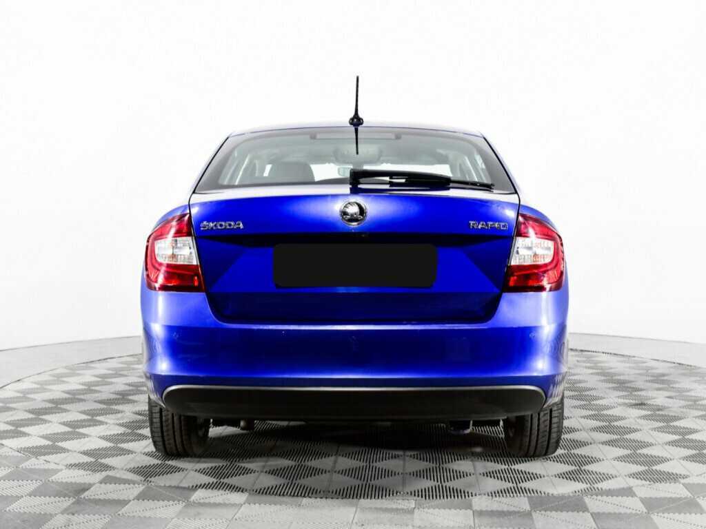 Skoda Rapid с пробегом — 2018 год. Фото: #5