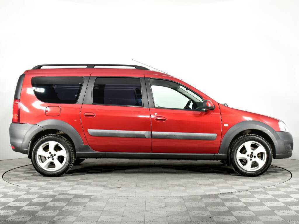 Lada (ВАЗ) Largus с пробегом — 2018 год. Фото: #3