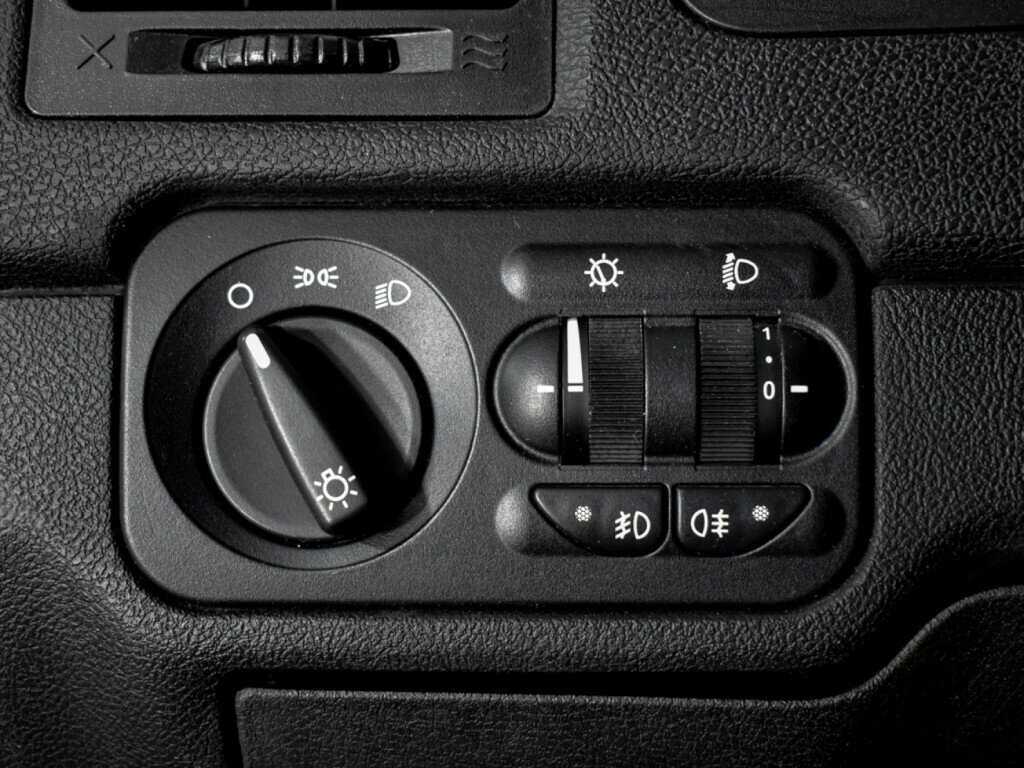 УАЗ Patriot с пробегом — 2015 год. Фото: #8