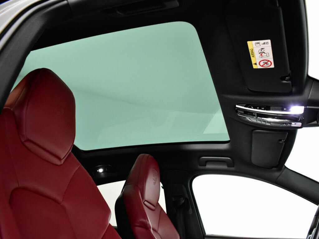 Porsche Cayenne с пробегом — 2021 год. Фото: #12