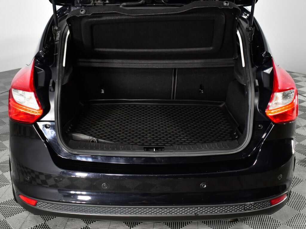 Ford Focus с пробегом — 2011 год. Фото: #14