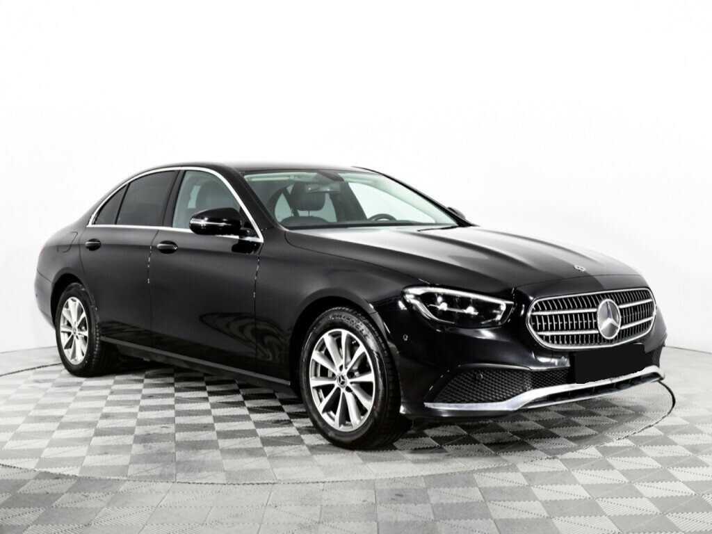 Mercedes-Benz E-Класс с пробегом — 2021 год. Фото: #2