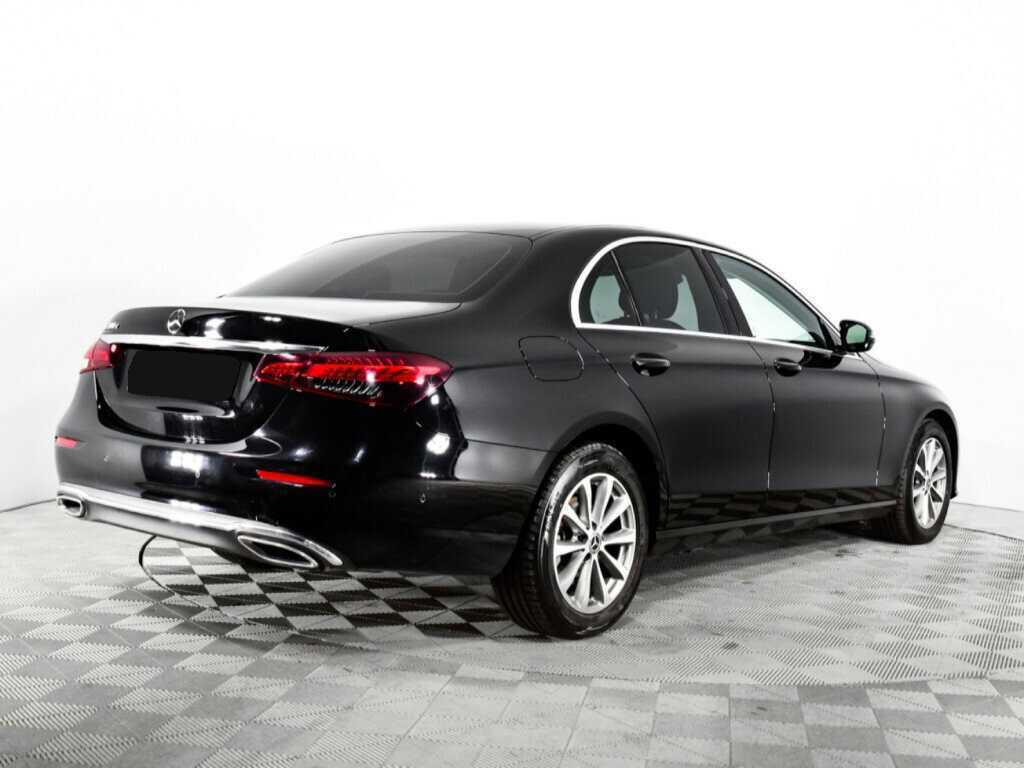 Mercedes-Benz E-Класс с пробегом — 2021 год. Фото: #4