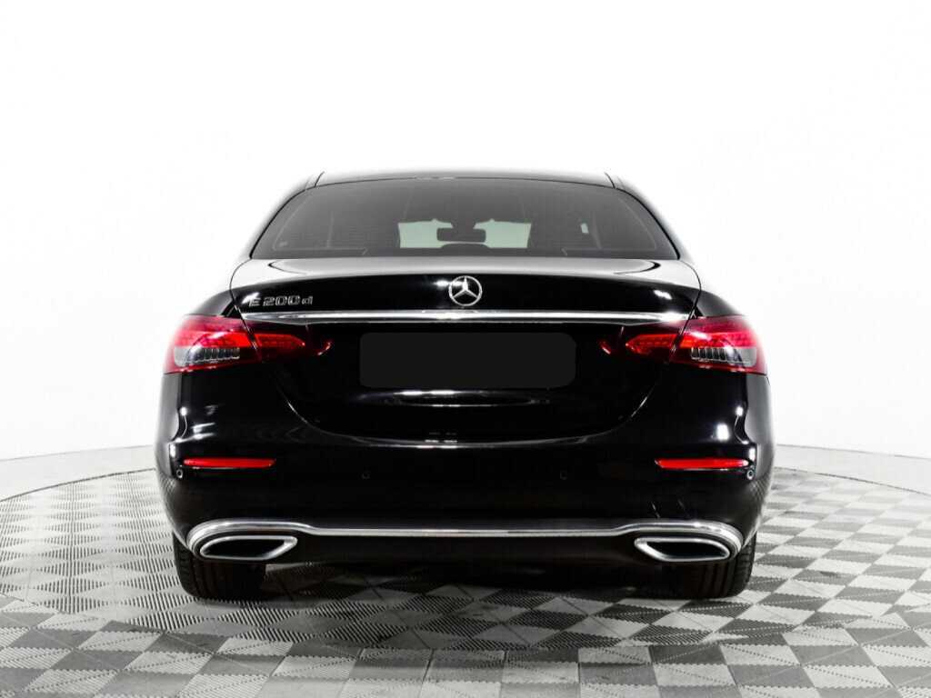 Mercedes-Benz E-Класс с пробегом — 2021 год. Фото: #5