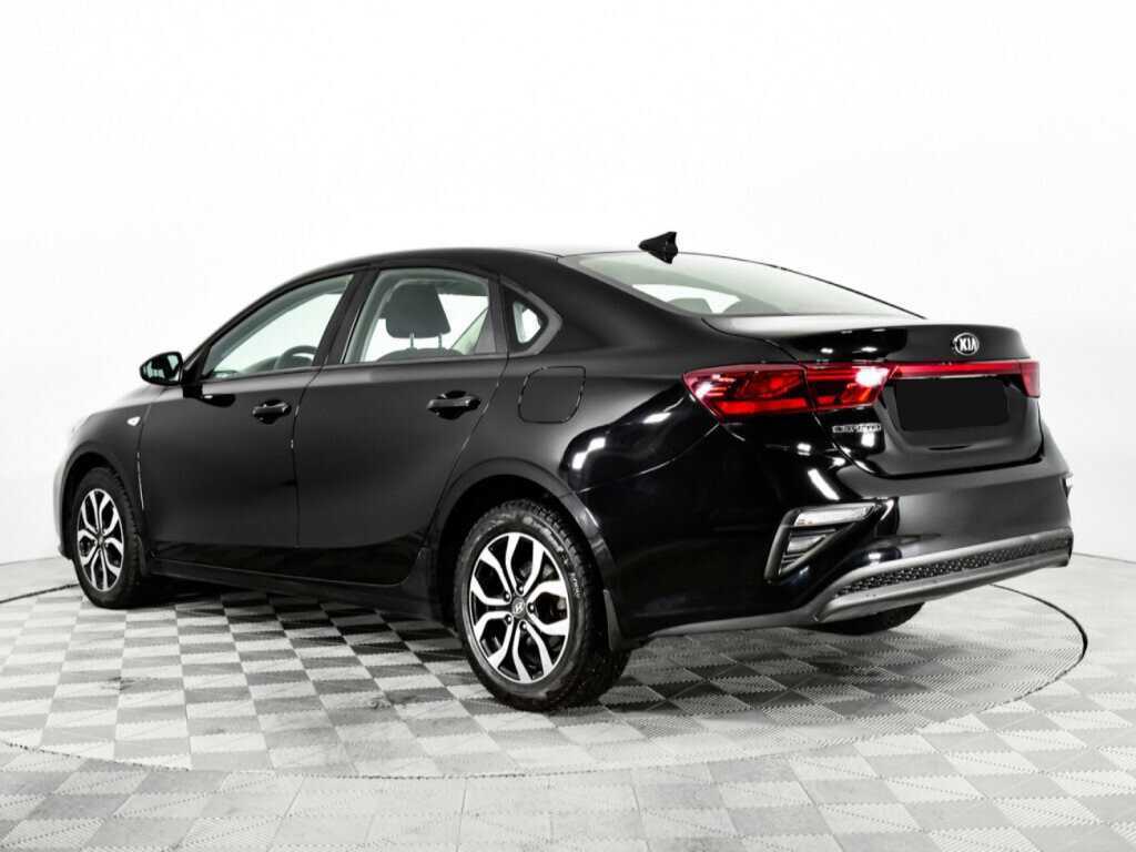 Kia Cerato с пробегом — 2019 год. Фото: #6