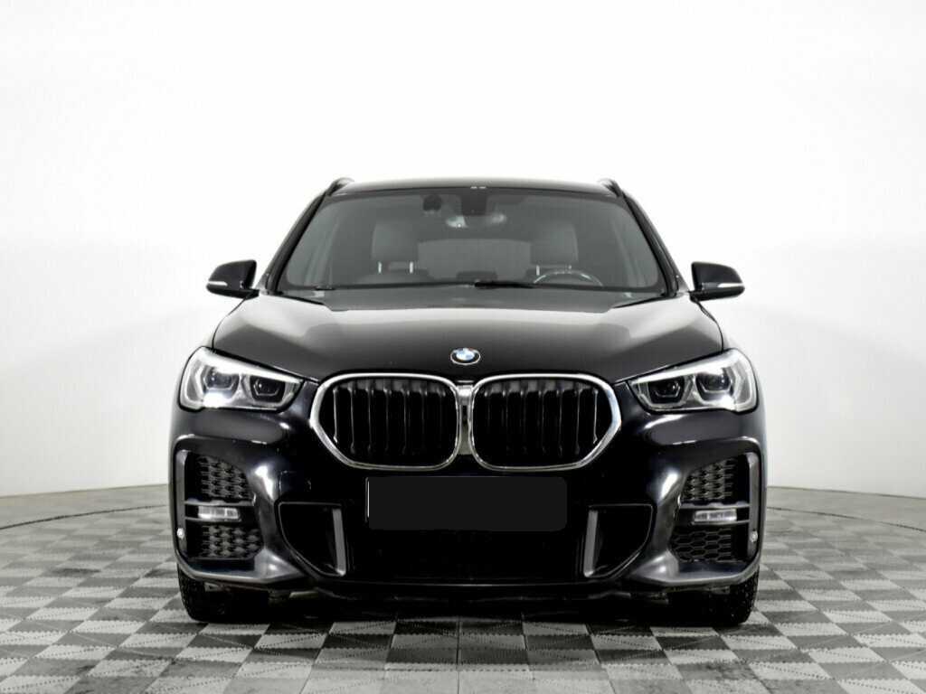 BMW X1 с пробегом — 2020 год. Фото: #1