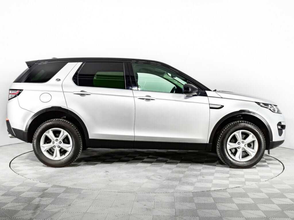 Land Rover Discovery Sport с пробегом — 2018 год. Фото: #3