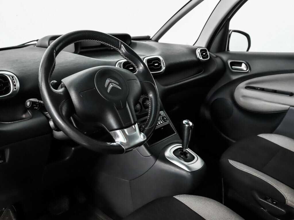 Citroen C3 Picasso с пробегом — 2013 год. Фото: #8