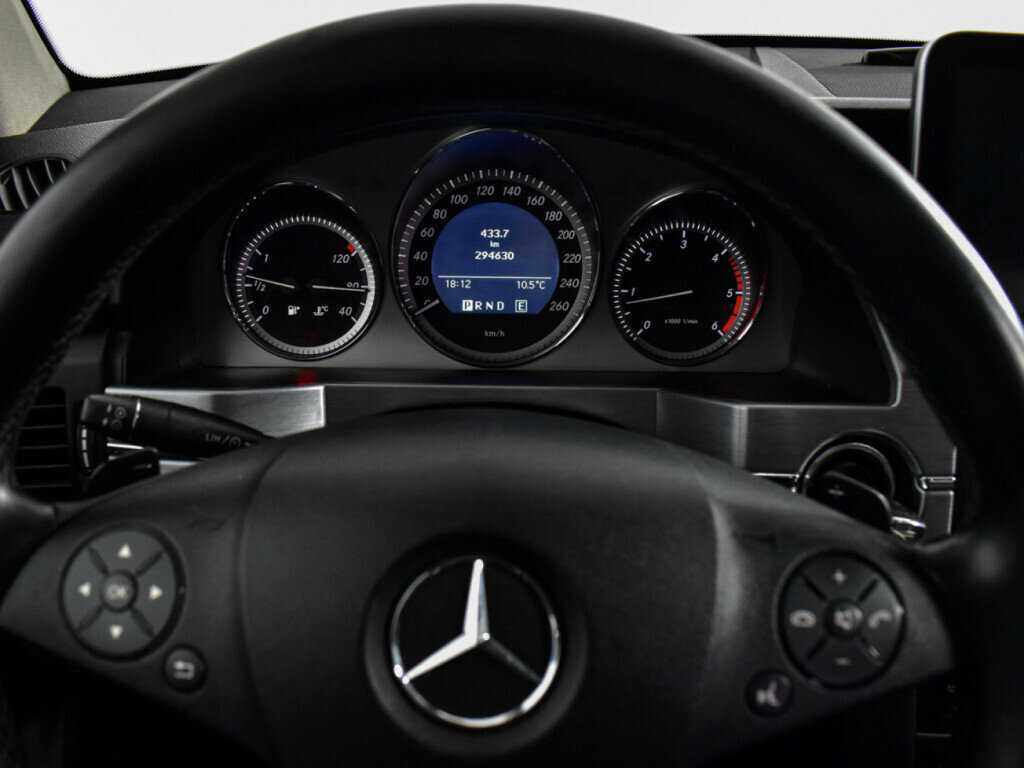 Mercedes-Benz GLK-Класс с пробегом — 2010 год. Фото: #19