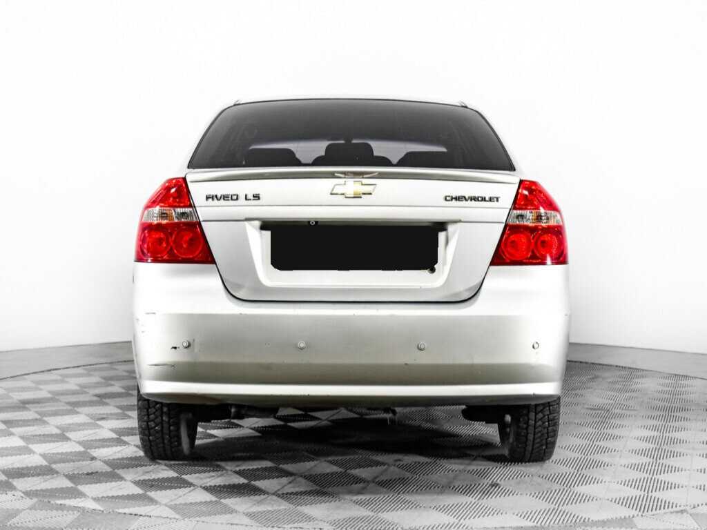 Chevrolet Aveo с пробегом — 2010 год. Фото: #5