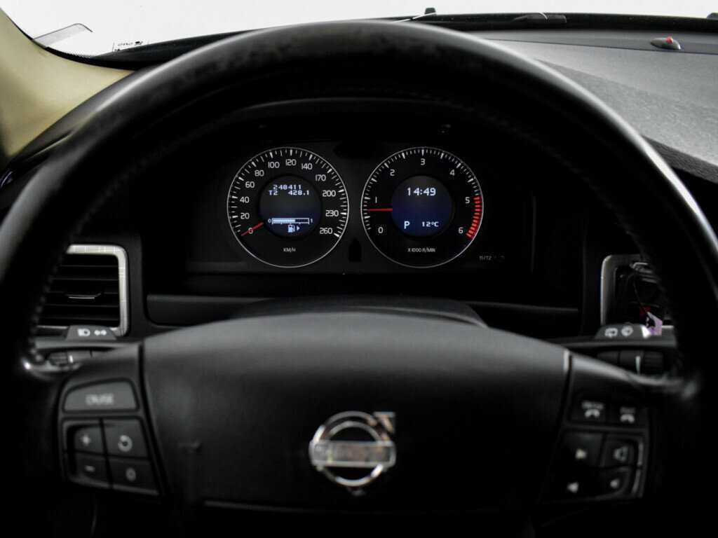 Volvo XC70 с пробегом — 2008 год. Фото: #16