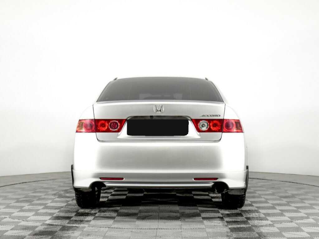 Honda Accord с пробегом — 2007 год. Фото: #4