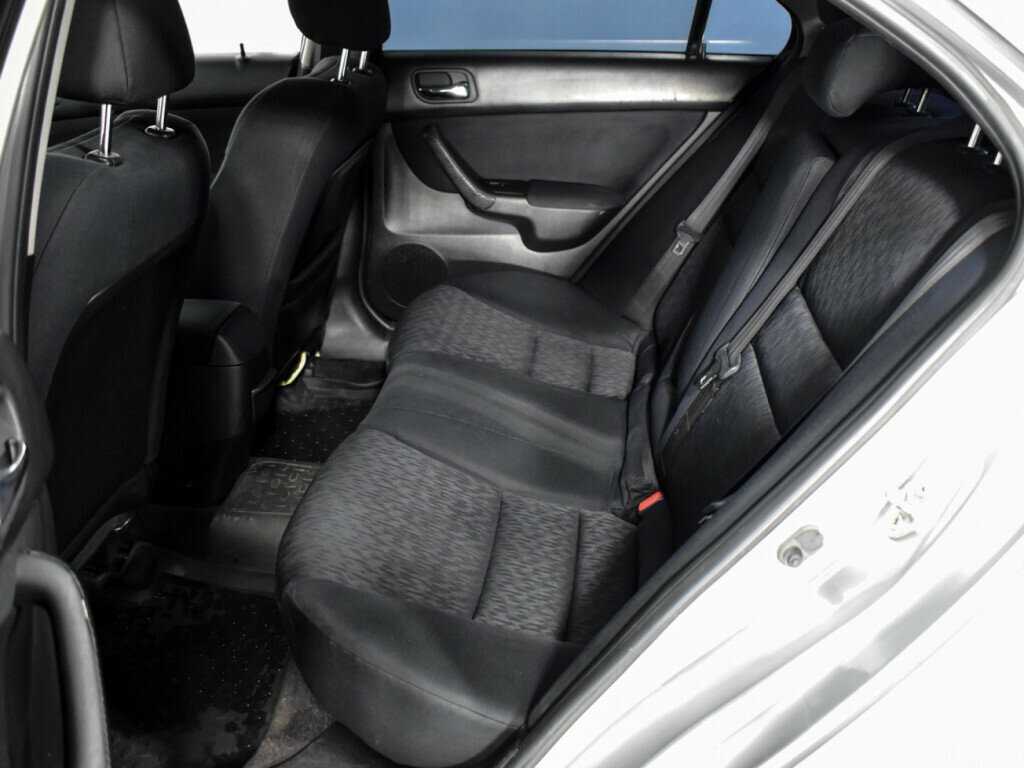 Honda Accord с пробегом — 2007 год. Фото: #7