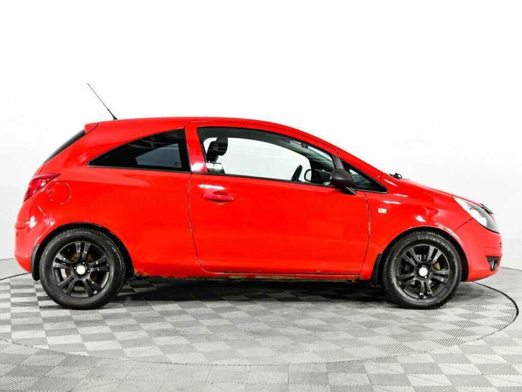 Opel Corsa с пробегом — 2008 год. Фото: #3