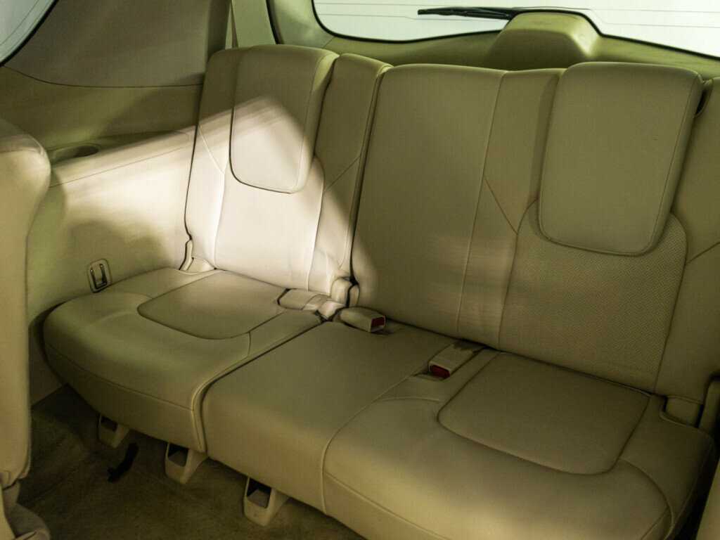 Infiniti QX80 с пробегом — 2013 год. Фото: #14