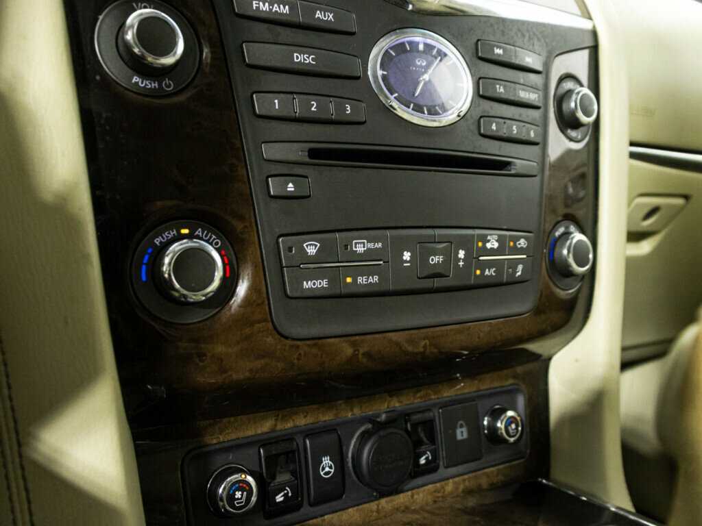 Infiniti QX80 с пробегом — 2013 год. Фото: #16