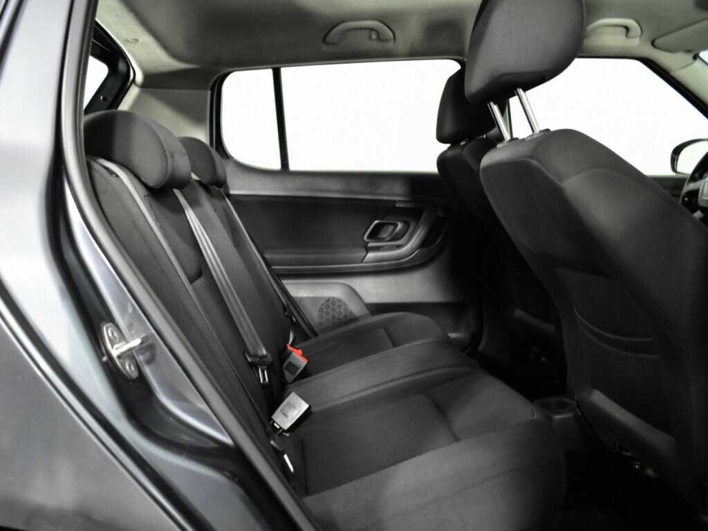 Skoda Fabia с пробегом — 2010 год. Фото: #7