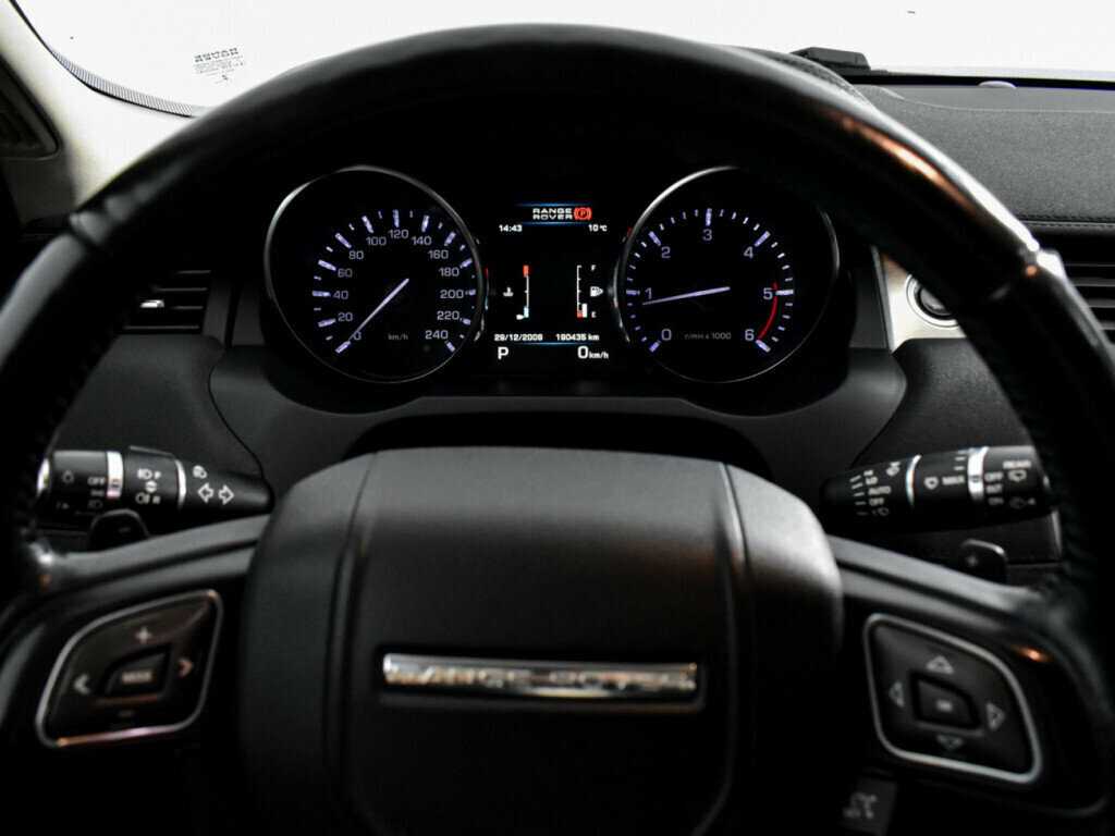 Land Rover Range Rover Evoque с пробегом — 2012 год. Фото: #16
