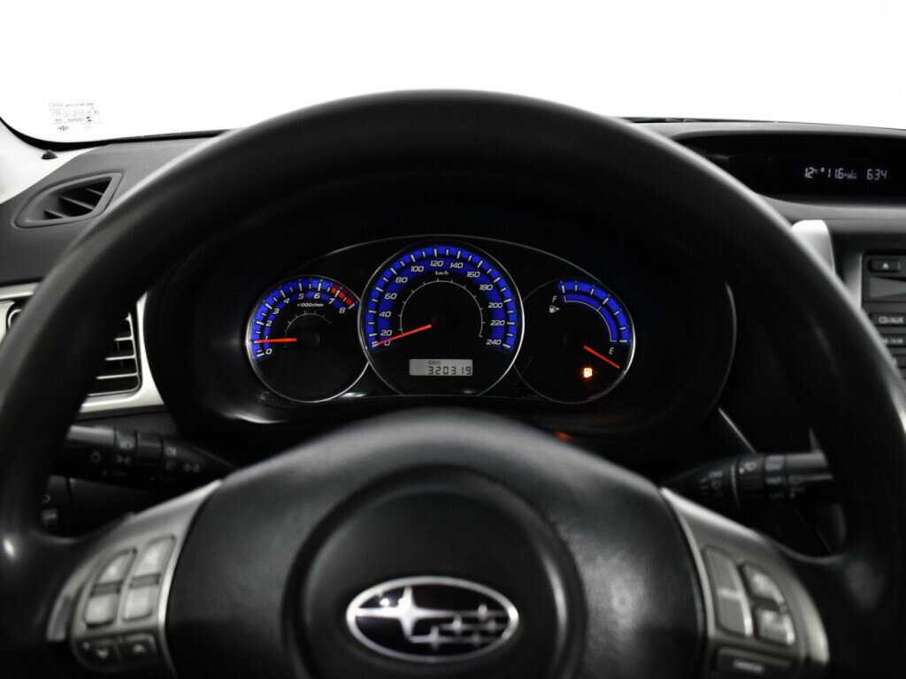 Subaru Forester с пробегом — 2008 год. Фото: #10