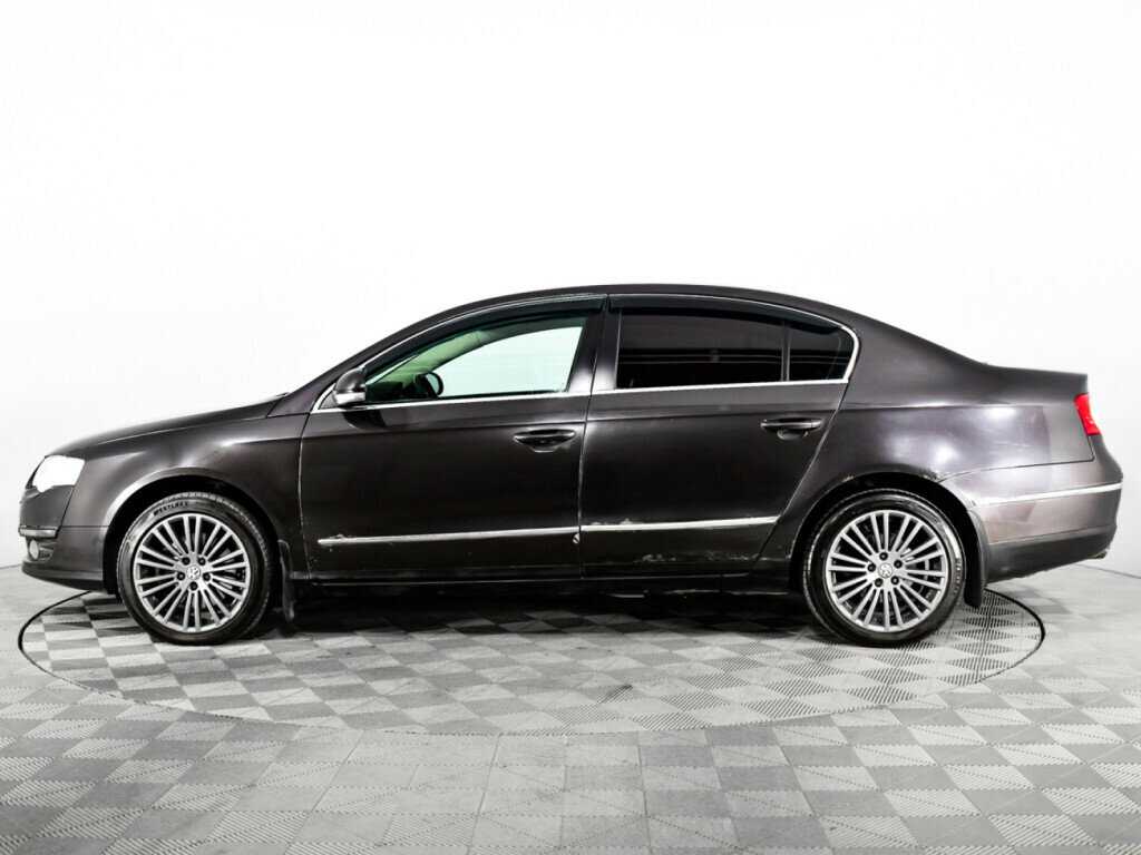 Volkswagen Passat с пробегом — 2010 год. Фото: #7