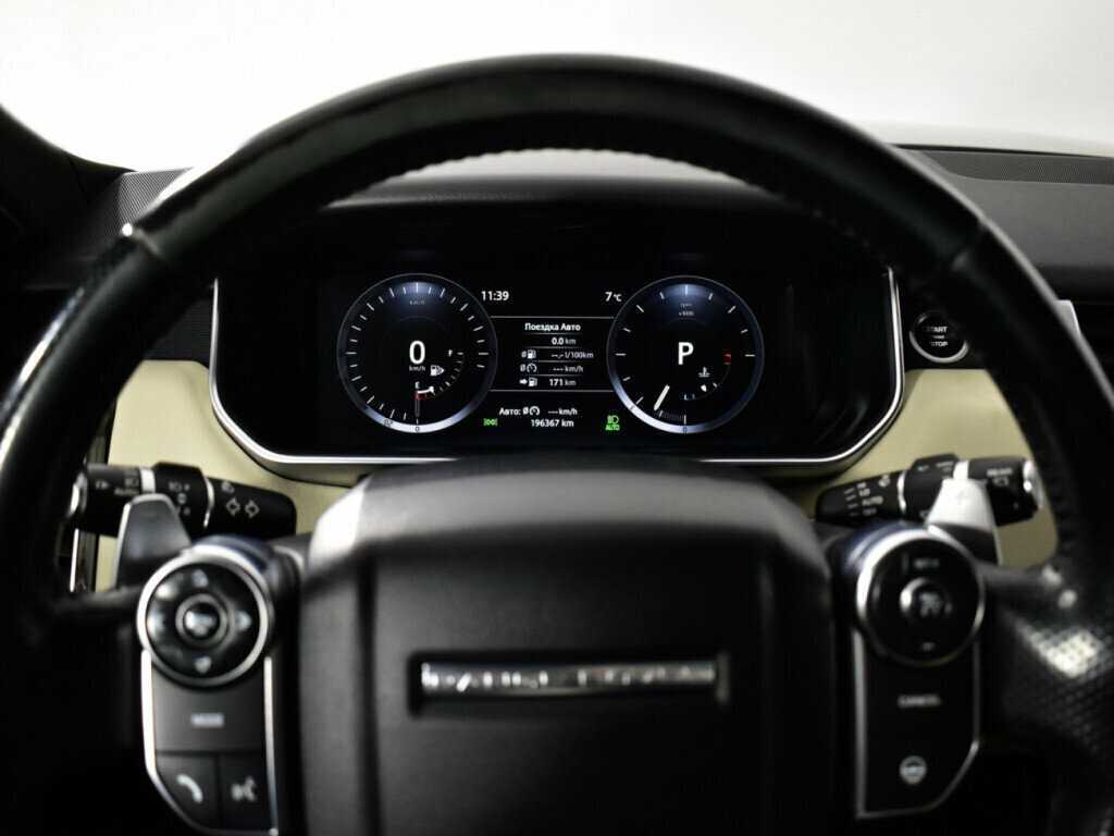 Land Rover Range Rover Sport с пробегом — 2017 год. Фото: #10