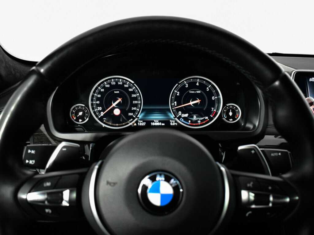 BMW X6 с пробегом — 2015 год. Фото: #10