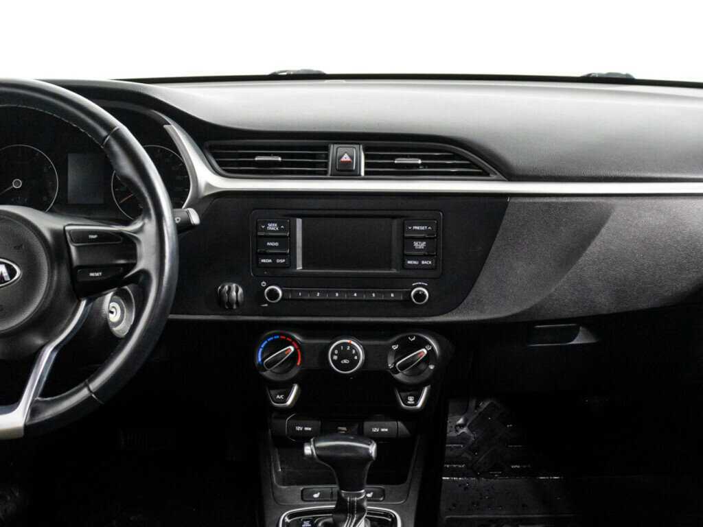 Kia Rio с пробегом — 2020 год. Фото: #13